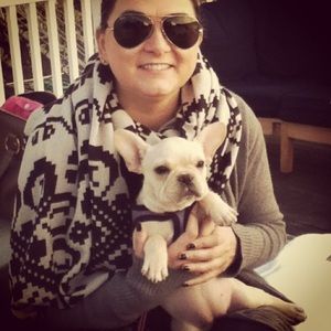 Meet your Posher, Angela